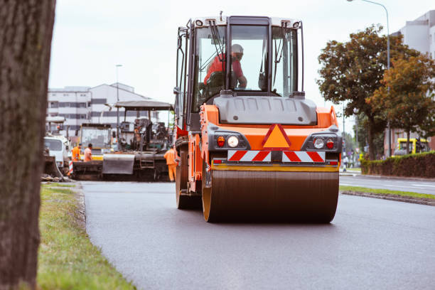 Best Commercial Driveway Paving in Rockton, IL
